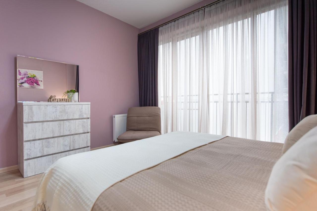 Gg Home - Cozy 2-Bedroom Apartment On Givi Kartozia Тбилиси Екстериор снимка