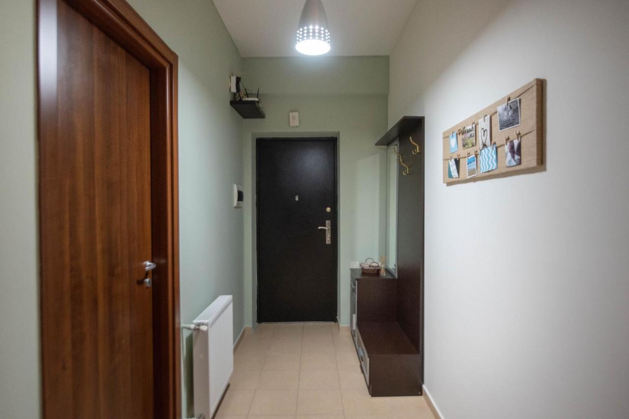 Gg Home - Cozy 2-Bedroom Apartment On Givi Kartozia Тбилиси Екстериор снимка